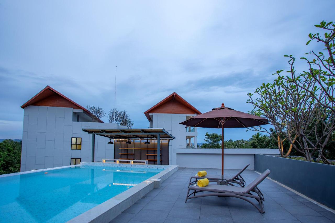 สุรินทร์บีช เรสซิเดนซ์ Hotel หาดสุรินทร์ ภายนอก รูปภาพ